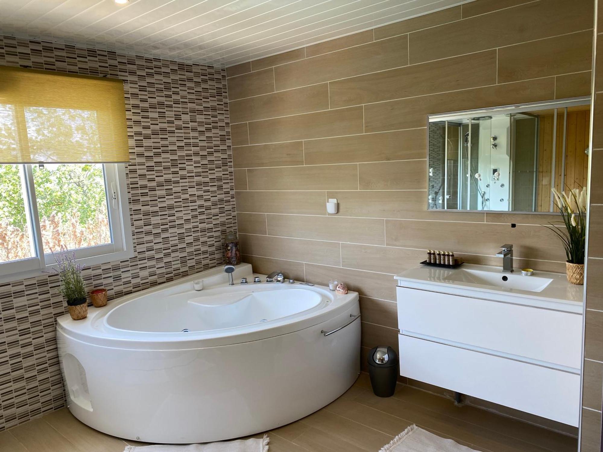 Magnifique Villa Avec Piscine, Sauna Et Hammam La Crau Esterno foto